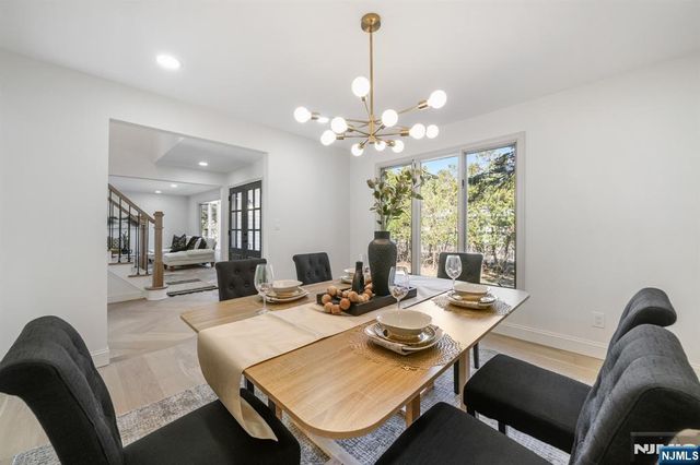 183 Wyckoff Avenue, Wyckoff, NJ 07481
