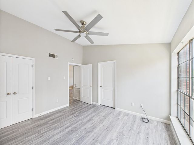8055 Cambridge Street 26, Houston, TX 77054