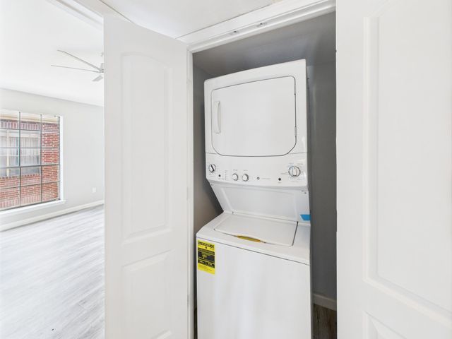8055 Cambridge Street 26, Houston, TX 77054