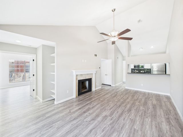 8055 Cambridge Street 26, Houston, TX 77054