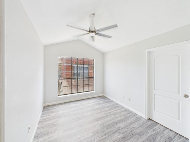 8055 Cambridge Street 26, Houston, TX 77054