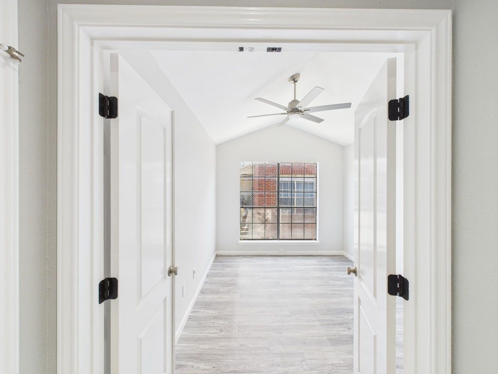 8055 Cambridge Street 26, Houston, TX 77054