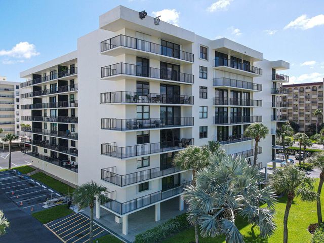 3460 S Ocean Boulevard 2090, Palm Beach, FL 33480