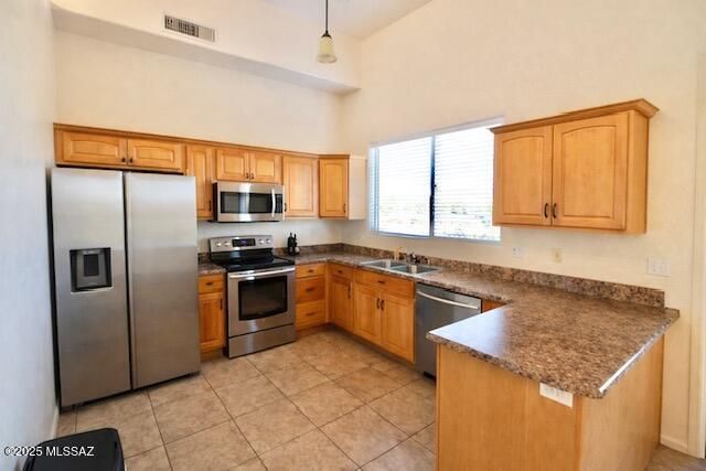 1219 Calle Tubatana, Rio Rico, AZ 85648