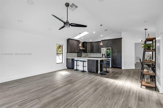 1601 Eastlake Way, Weston, FL 33326