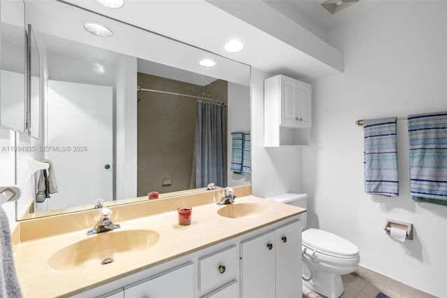 1601 Eastlake Way, Weston, FL 33326