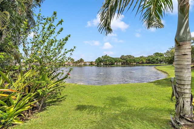 1601 Eastlake Way, Weston, FL 33326