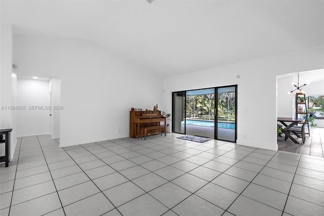 1601 Eastlake Way, Weston, FL 33326