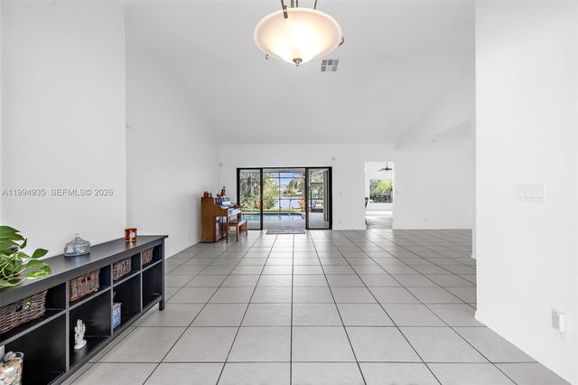 1601 Eastlake Way, Weston, FL 33326