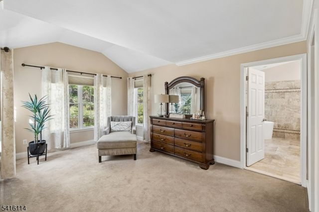 62 Mackenzie Ln N, Denville Twp., NJ 07834