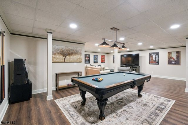 62 Mackenzie Ln N, Denville Twp., NJ 07834