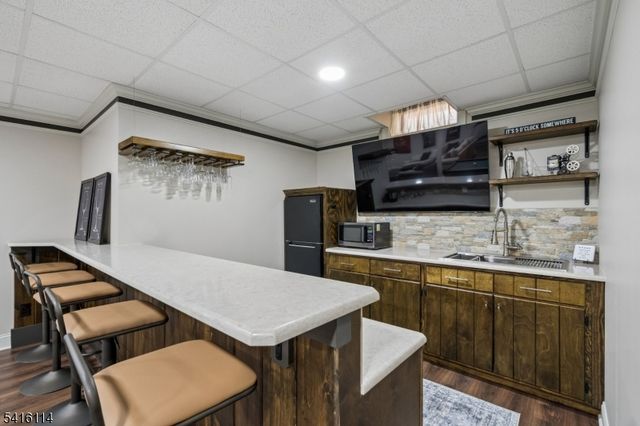 62 Mackenzie Ln N, Denville Twp., NJ 07834