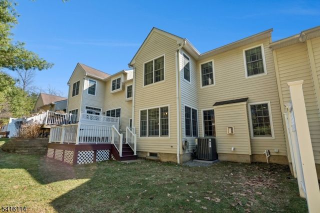 62 Mackenzie Ln N, Denville Twp., NJ 07834