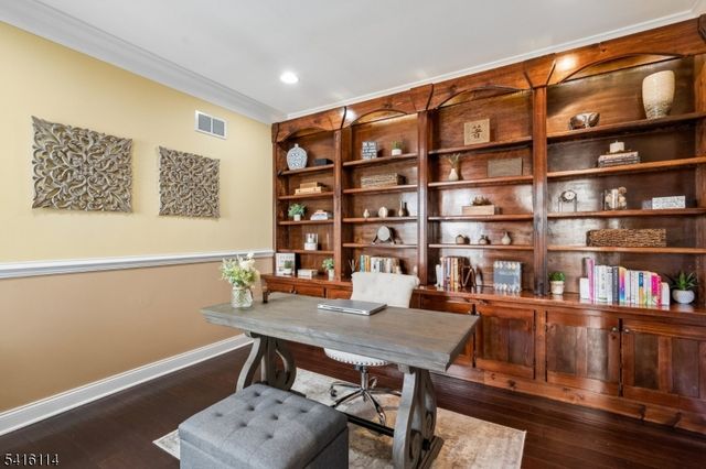 62 Mackenzie Ln N, Denville Twp., NJ 07834