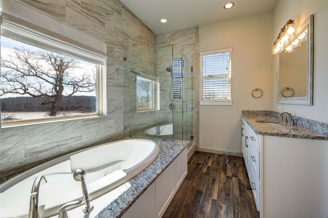 133 Sunset Bay Pointe Court, Chico, TX 76431