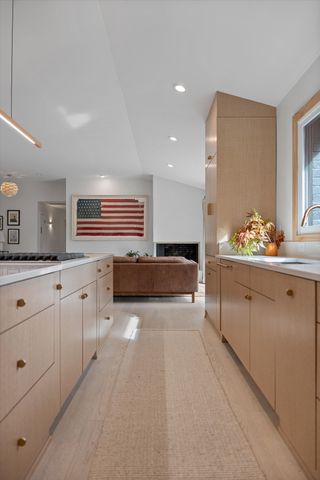 1900 Rosewood Valley Dr, Brentwood, TN 37027