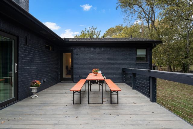 1900 Rosewood Valley Dr, Brentwood, TN 37027