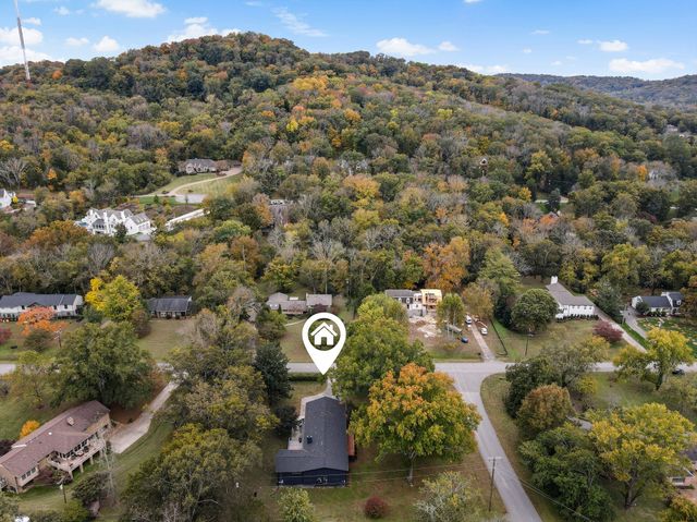 1900 Rosewood Valley Dr, Brentwood, TN 37027