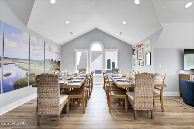 4254 Island Drive, N Topsail Beach, NC 28460