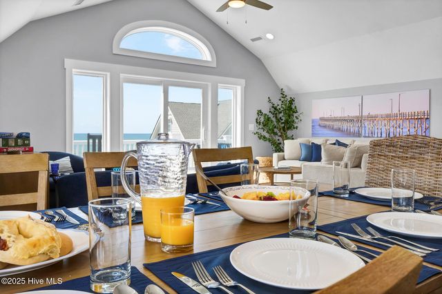 4254 Island Drive, N Topsail Beach, NC 28460