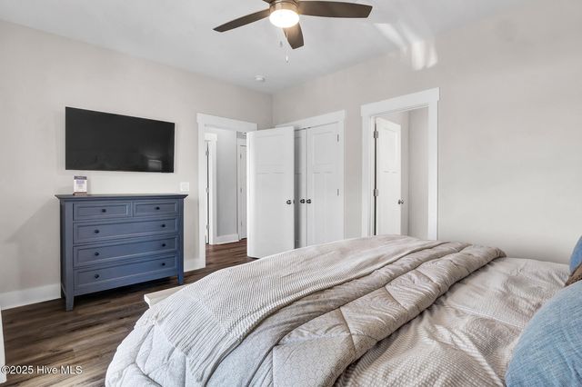 4254 Island Drive, N Topsail Beach, NC 28460