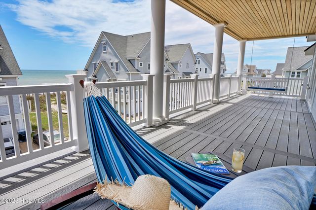 4254 Island Drive, N Topsail Beach, NC 28460