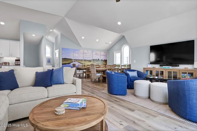 4254 Island Drive, N Topsail Beach, NC 28460