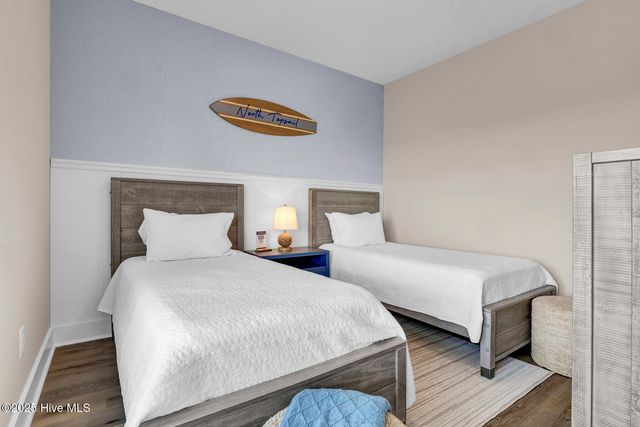 4254 Island Drive, N Topsail Beach, NC 28460