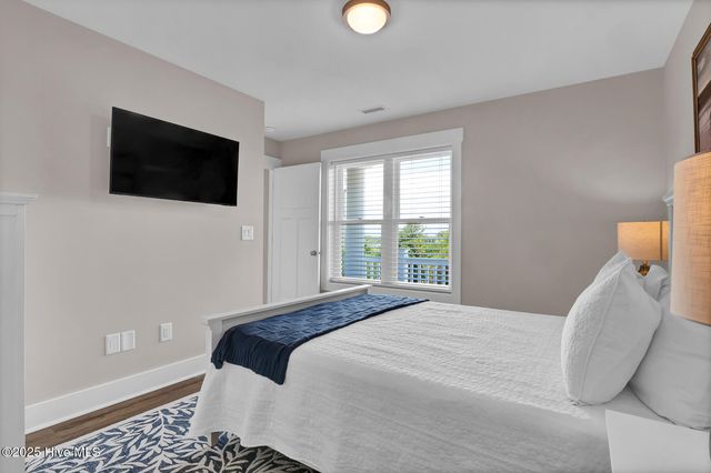 4254 Island Drive, N Topsail Beach, NC 28460