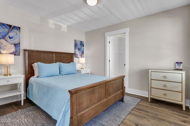 4254 Island Drive, N Topsail Beach, NC 28460