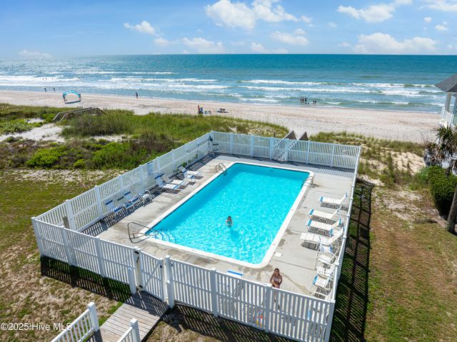4254 Island Drive, N Topsail Beach, NC 28460