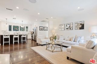 3955 WESLIN Avenue, Sherman Oaks, CA 91423