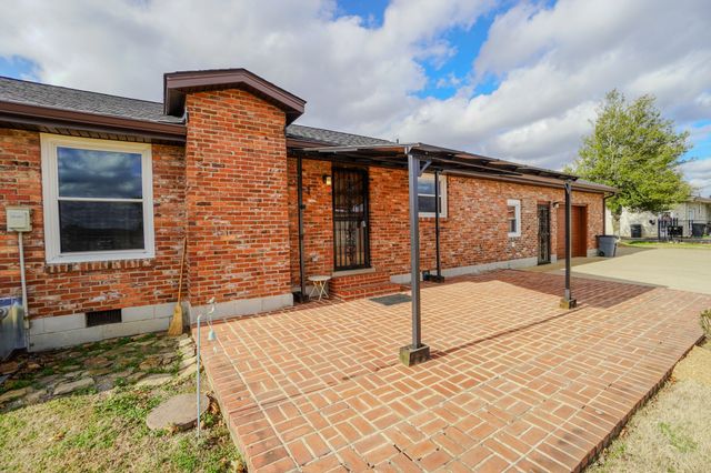 189 Clearview Cir, Hendersonville, TN 37075