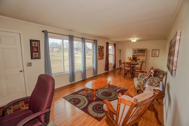 189 Clearview Cir, Hendersonville, TN 37075