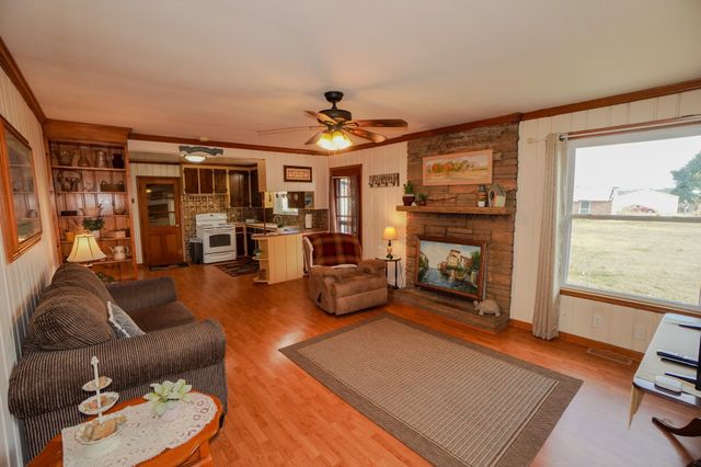 189 Clearview Cir, Hendersonville, TN 37075