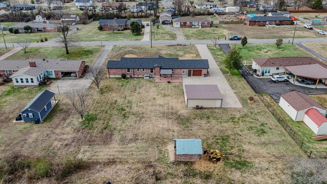 189 Clearview Cir, Hendersonville, TN 37075