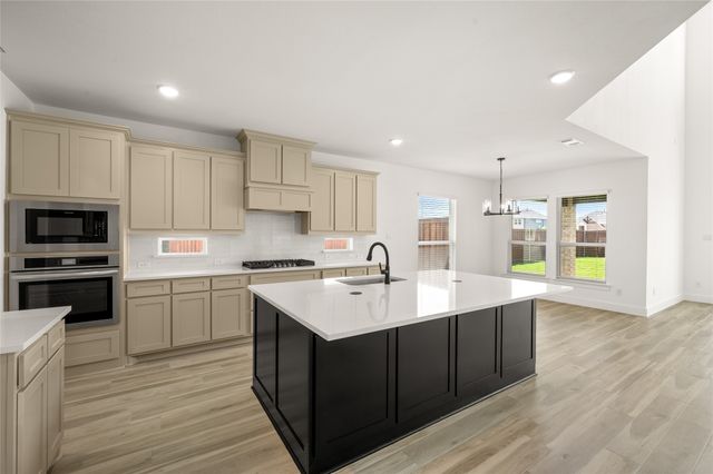 3752 Milwaukee Avenue, Midlothian, TX 76065