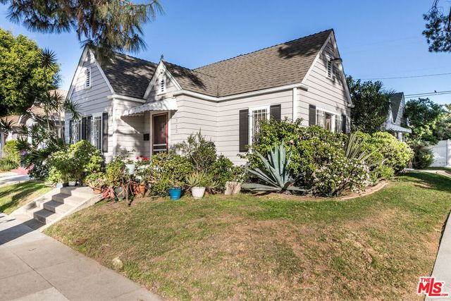 500 N Windsor Boulevard, Los Angeles, CA 90004