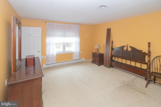 51 SHERWOOD PL, Southampton, NJ 08088