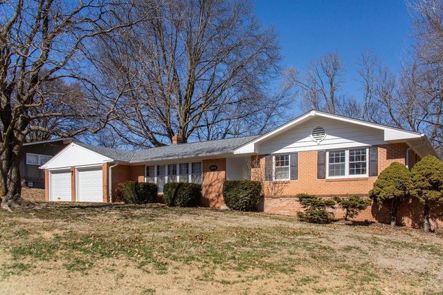 3005 Joslin Lane