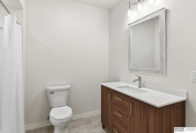 7615 Ponderosa Drive, Papillion, NE 68046