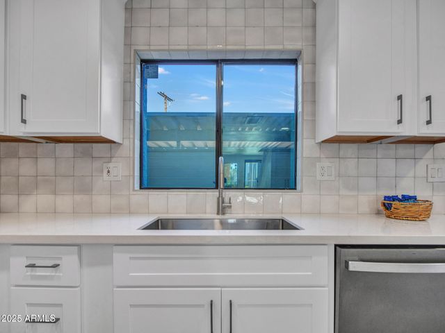 3501 N 64TH Street 18, Scottsdale, AZ 85251