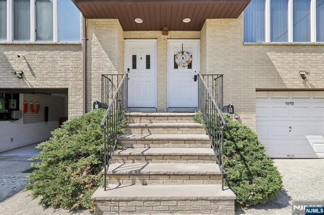 505 3rd Street, Palisades Park, NJ 07650