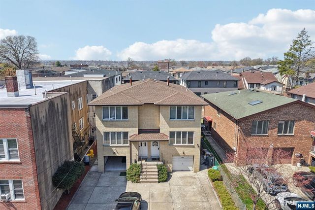 505 3rd Street, Palisades Park, NJ 07650