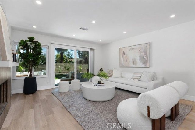 3871 Hendrix Street, Irvine, CA 92614