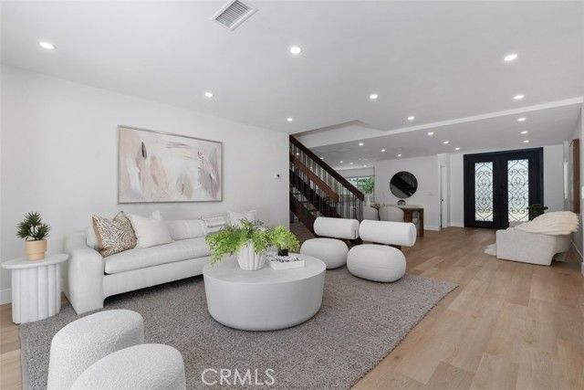 3871 Hendrix Street, Irvine, CA 92614