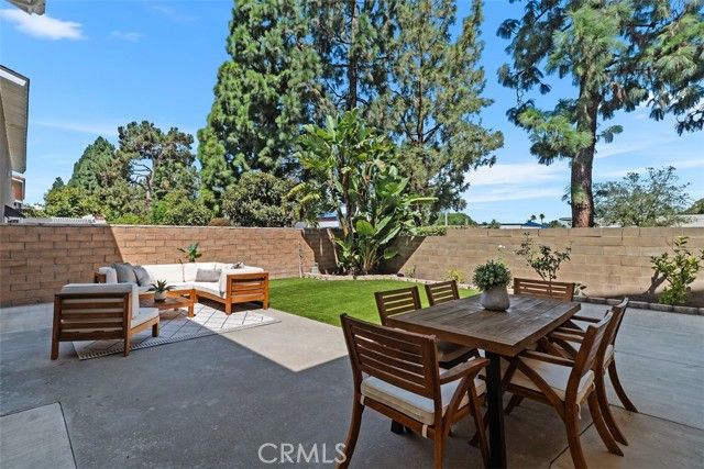 3871 Hendrix Street, Irvine, CA 92614