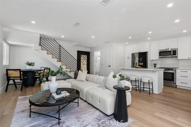 3871 Hendrix Street, Irvine, CA 92614