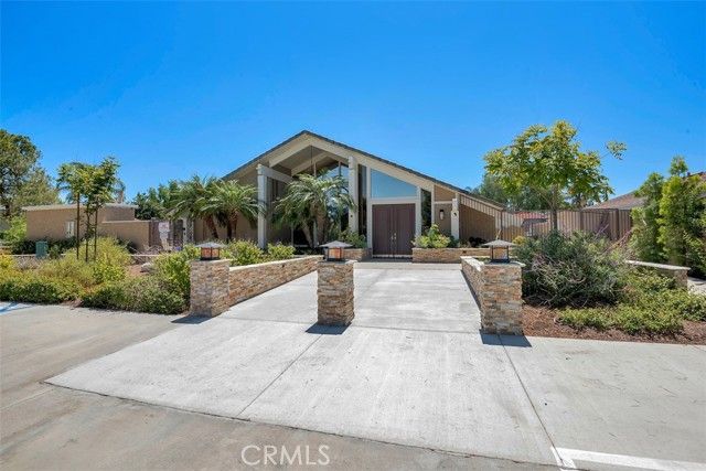 3871 Hendrix Street, Irvine, CA 92614