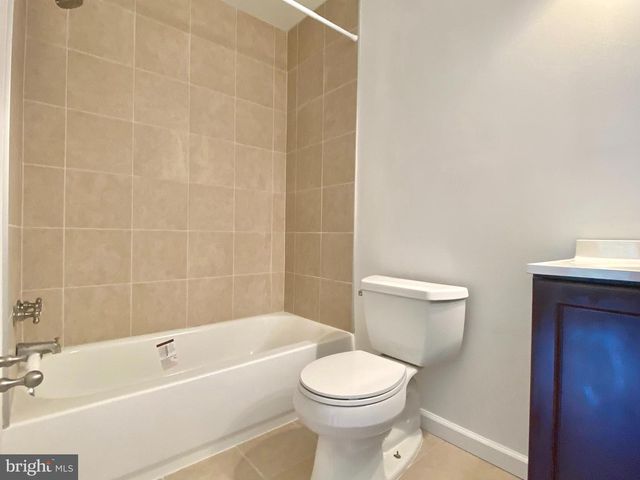 8951 BROOK RD, Mclean, VA 22102